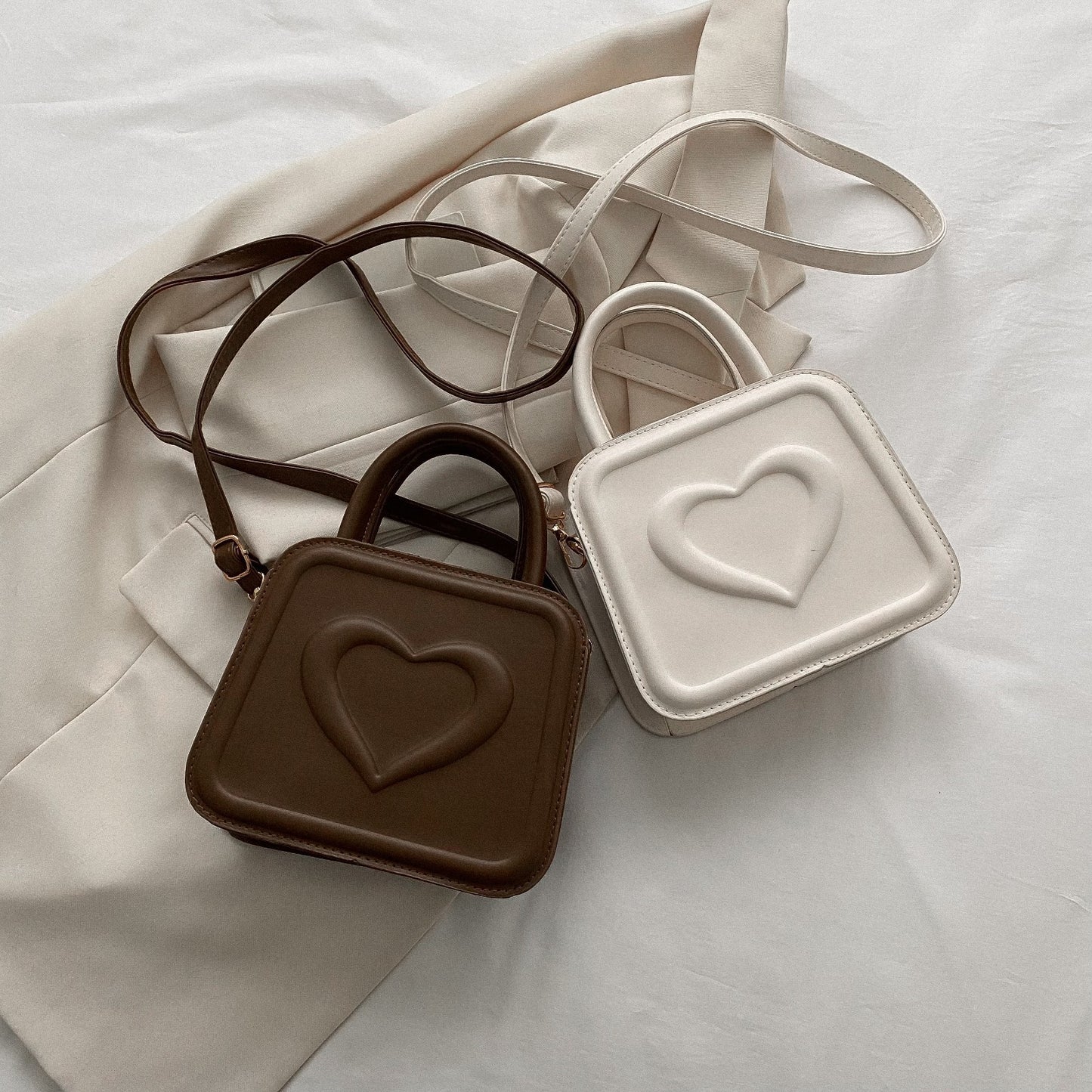 Women's Small Heart Bag