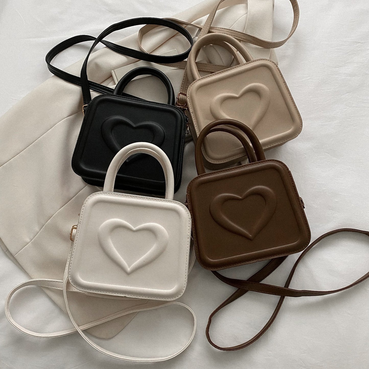 Women's Small Heart Bag